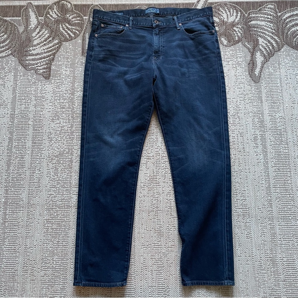 Lucky Brand 410 Athletic Fit Jeans Men’s 40 x 32 (tag 38x32) Dark Blue Candiani